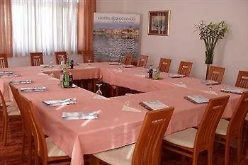 Hotel Rotondo Seget Donji