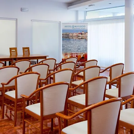 Rotondo Hotell 4*