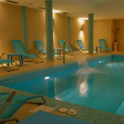 Hotell Rotondo Donji Seget