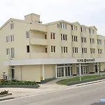 호텔 Rotondo 돈지세케트