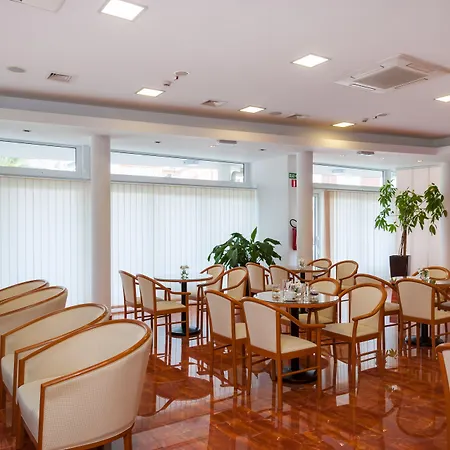 Hotel Rotondo 4*