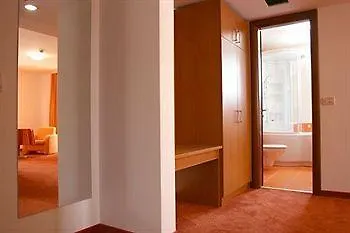 Rotondo سيغيت دونيي