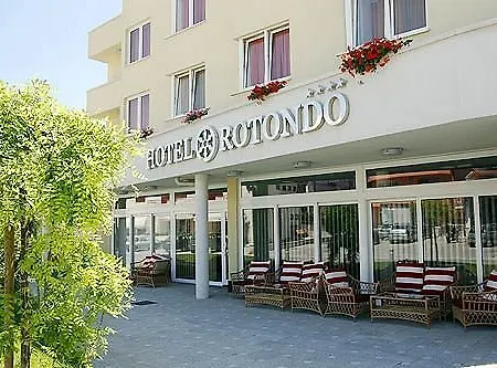ホテル Rotondo 4*